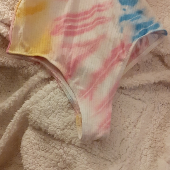 Tie Dye Bodysuit - Picture 4 of 5
